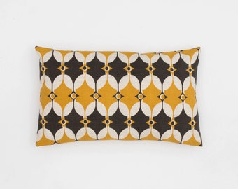 Scandinavian Cushion Cover - Geometric Cushion - Handscreen Printed - Yellow Grey Cushion - Modern Cushion Selin Cushion 30x50cm