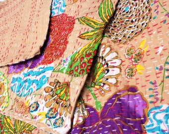 Queen Size Indian Handmade Kantha Quilt Bedspread Throw Cotton Blanket Blanket Gudari Fruit and Floral Print Beige Blanket 90" X 108"