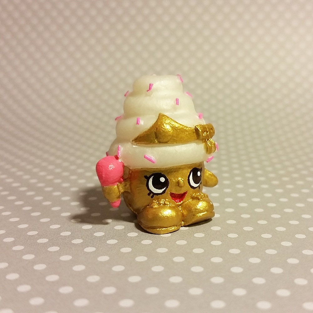 CUPCAKE QUEEN Shopkin Inspired Handmade Compare to Limited