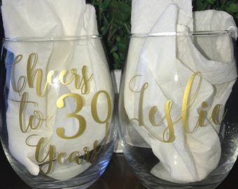Cheers to 30 Years! Birthday wine glass, Celebratory wine glass, glitter birthday wine glass, 21st birthday wine glass, 30th birthday