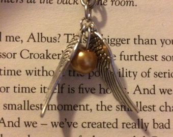 Harry Potter golden snitch necklace