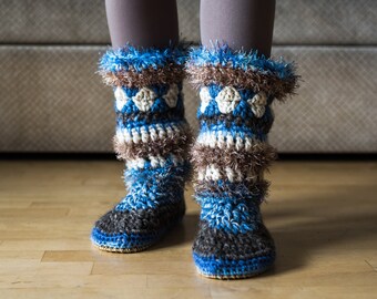 Mukluk slippers, fuzzy slippers, crochet moccasins, crochet slipper boots, women slipper boots, women long slippers