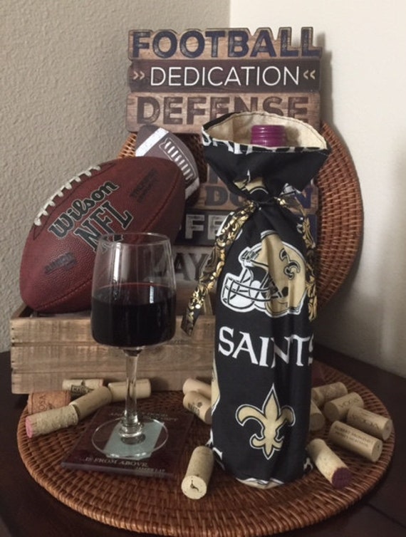 Saints Wine Gift Bag // gifts for him // sports gifts // home