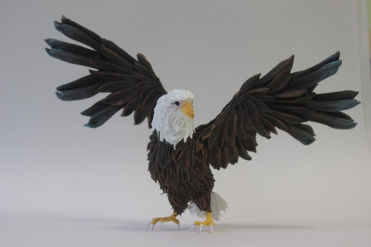 Eagle eagle figurine statue of eagle bird of prey eagle