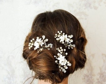 Bridal hair pins Crystal Pearl Hair Pin Set of 3 Hair Pin Set Bridal Hair Piece Wedding Headpiece Swarovski Hair Pins Gold bridal hair pins