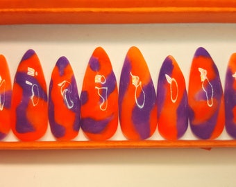 Violet Lava Lamp (Glow in the Dark)