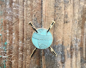 Knitting needles and yarn enamel pin, knitters flair