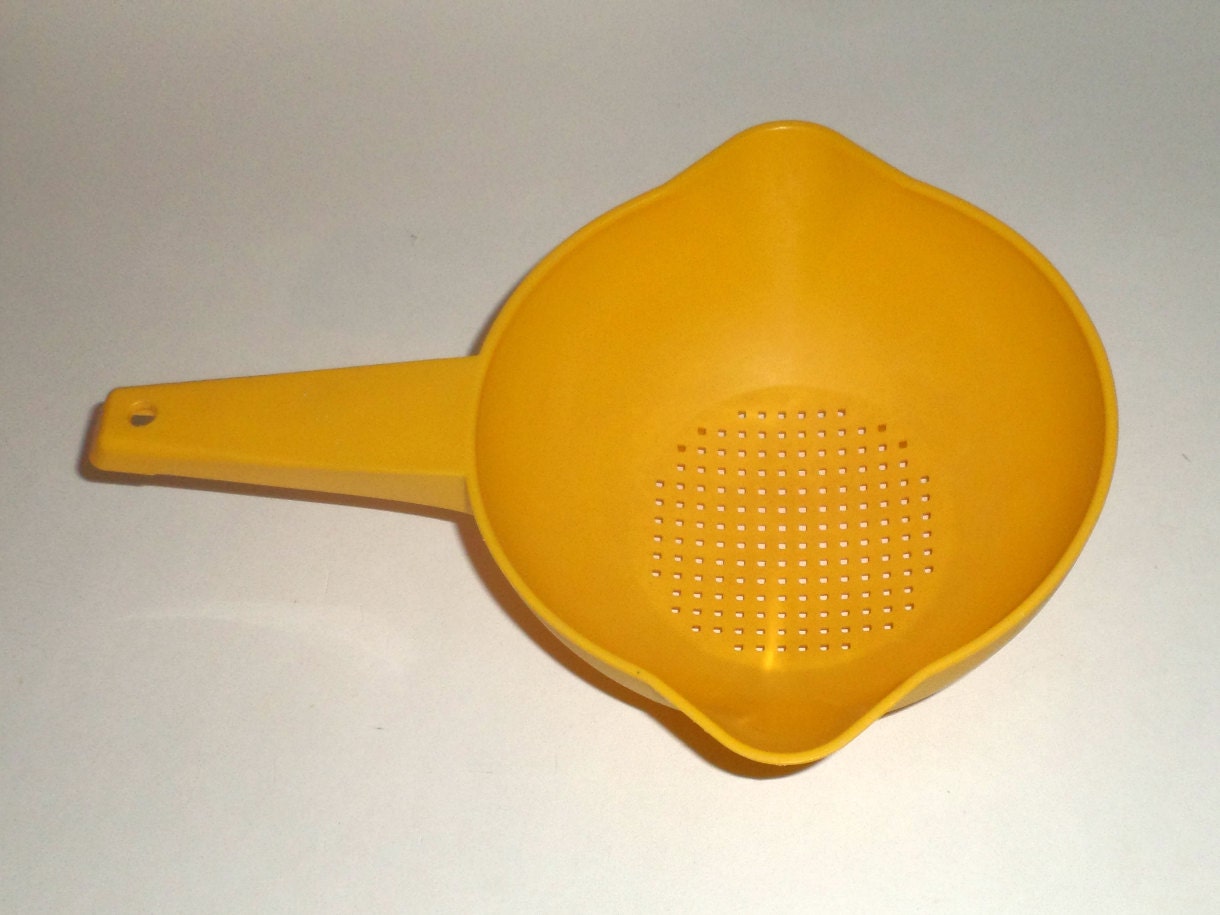 Vintage Yellow Tupperware Colander Long Handled Strainer