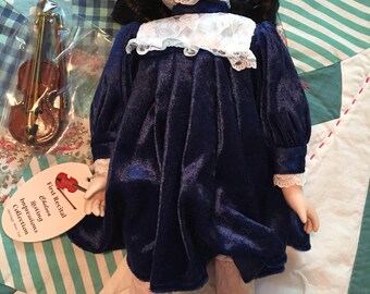 VIntage !4" Porclain Doll First Recital Chelsea With Violin Heritage Mint #4158