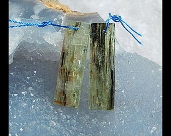 New,Green Kyanite Gemstone Earring Bead,31x9x3mm,6.3g