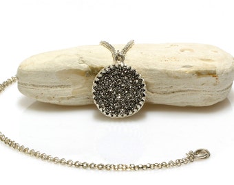 Druzy necklace,druzy pendant,silver pendant necklace,silver necklace,gemstone necklace,long necklace