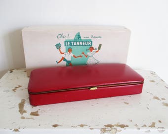 Vintage french pencil school box, Sewing box, LE TANNEUR, Red leather, 1950, France, Trousse ecole couture