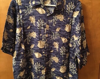 Men's shirt, Seashell design.