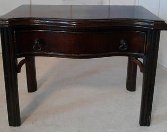 Apprentice piece Chippendale serpentine table