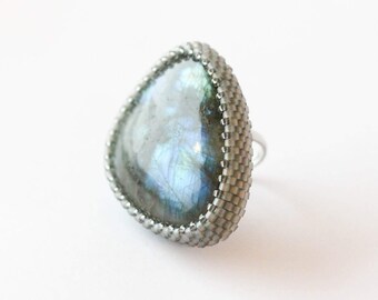 Designer Labradorite Ring. Blue Labradorite Irrization. Big Gemstone Ring. Gift for her. Beaded Ring. Size Adjustable Ring.