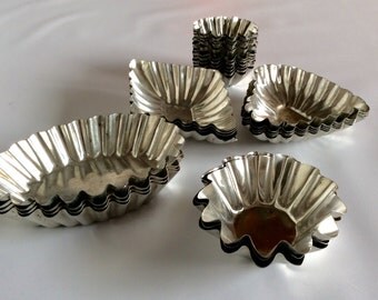 Set of Vintage Tartlet Tins