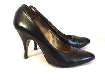 1950s Black Leather Stiletto Heels Silk Lined Sz 4/5