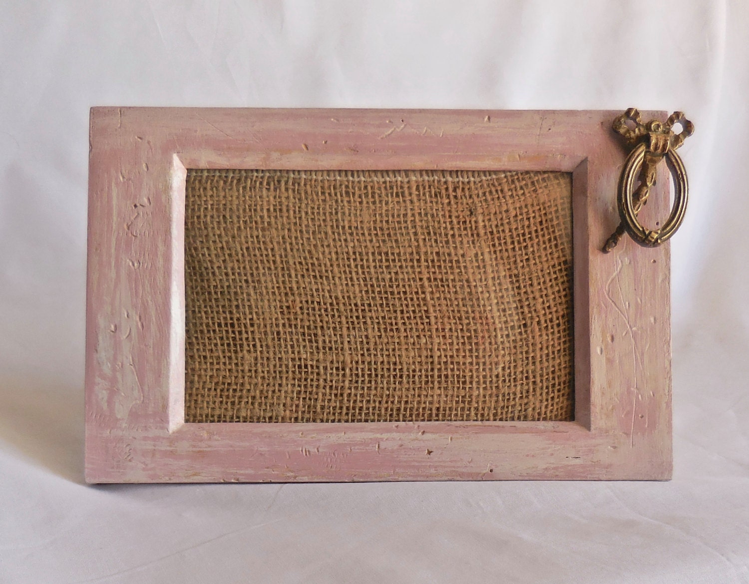 Picture Frame 4x6 Bow/Pink Shabby Chic Distressed /Vintage