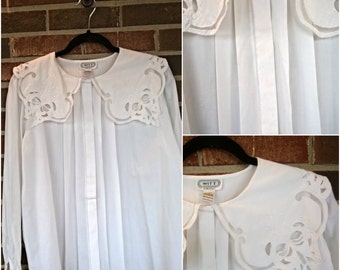 White Lace Peter Pan Collar Long Sleeve Button Up, 10, M/L