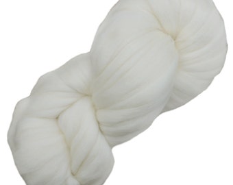 AIR MERINO Super Bulky Pencil Roving Yarn for chunky knitting and crochet. Extra soft lofty Merino Wool by Living Dreams 4oz 65yards NATURAL