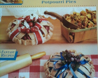 McCall's Creates Potpourri Pies Floral Craft Vintage Project Booklet