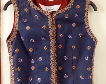 Vintage indian Shrujan waistcoat vest hand made embroideries rabari size XS-S india