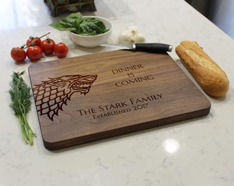 Game of Thrones Cutting Board, GOT Cutting Board, Dinner is coming, Custom Cutting Board, Personalized Cutting Board --cb-wal-stark