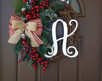 Handcrafted wreaths for every season. by Flowenka on Etsy