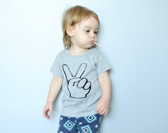 Second Birthday, Look Who's Two, Two Year Old Birthday Shirt, Peace Sign Shirt, Two Year Old Toddler, Peace Shirt, Baby Boy, Toddler Boy
