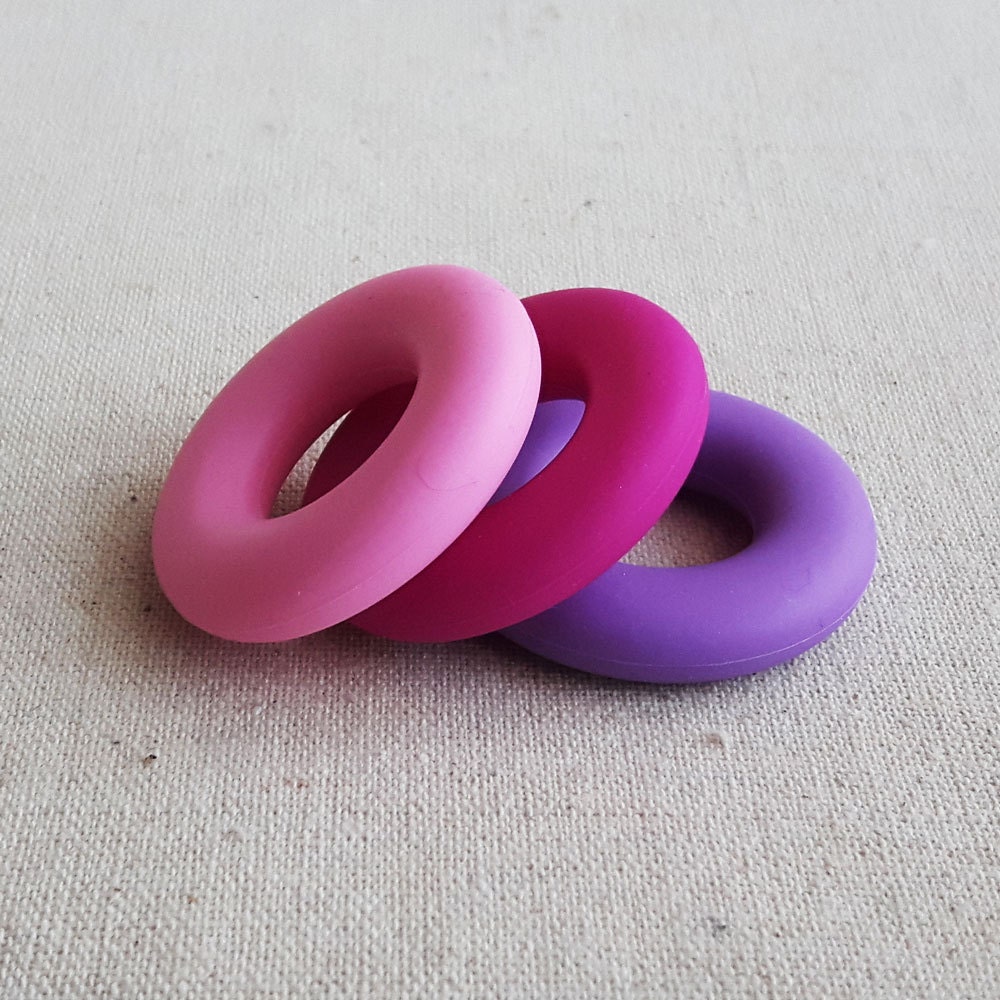 intex donut ring