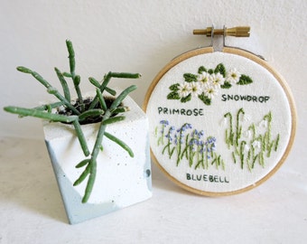 British Wildflowers - Embroidery Hoop Art - 3 inches diameter