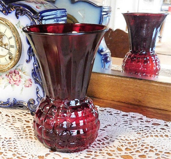 Vintage Anchor Hocking Pineapple Vase Royal Ruby Red Glass Country Cottage Home Decor Block Bubble Optic Waffle Honeycomb Wedding Shower Mom