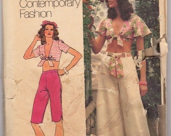 1970's Cute Crop Top, Capri or Flared Pants Sewing Pattern / Simplicity Young Contemporary Fashion / Vintage 1973 / RARE OOP Uncut / Size 10