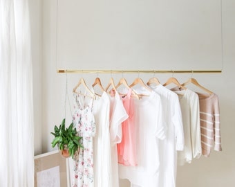 Hanging Clothing Rack