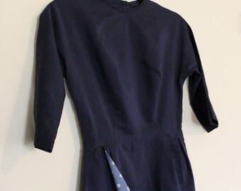 Peek-A-Boo Polka Dot Dress || Knee Length || 1950s || Size 2/4
