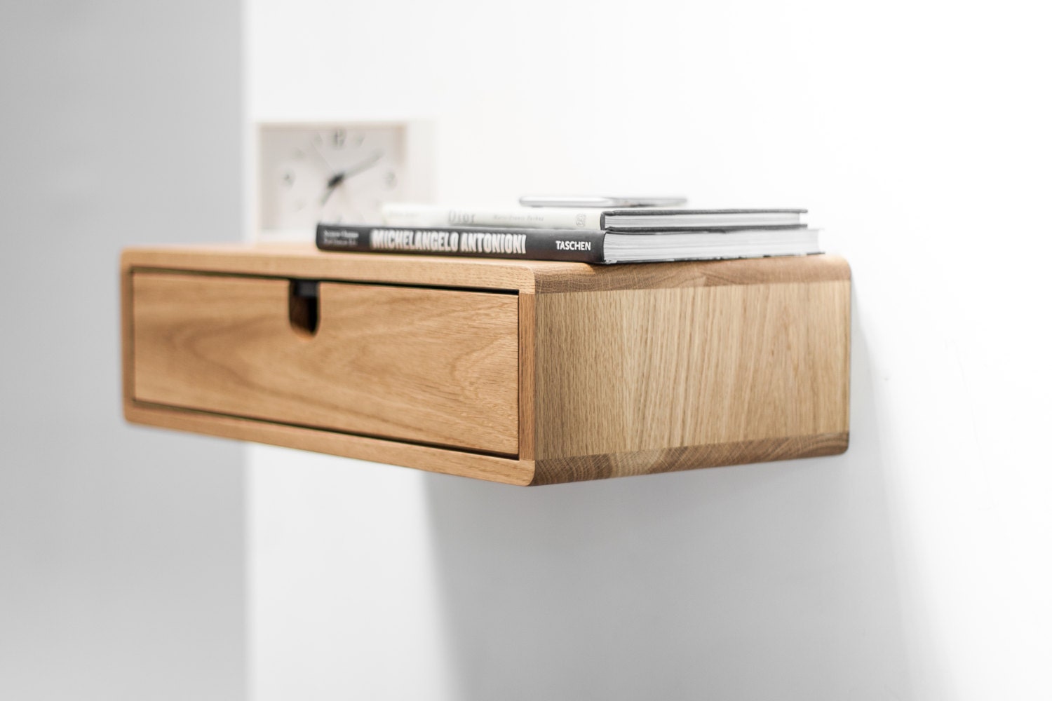 Floating Nightstand with 1 drawer in Oak, Scandinavian Design