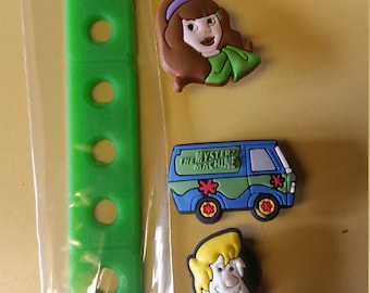 Mystery Machine Jibbitz Croc Charm Bracelet 18cm with 3 charms Great Birthday Gift free shipping Clearance Sale Item Daphne Shaggy