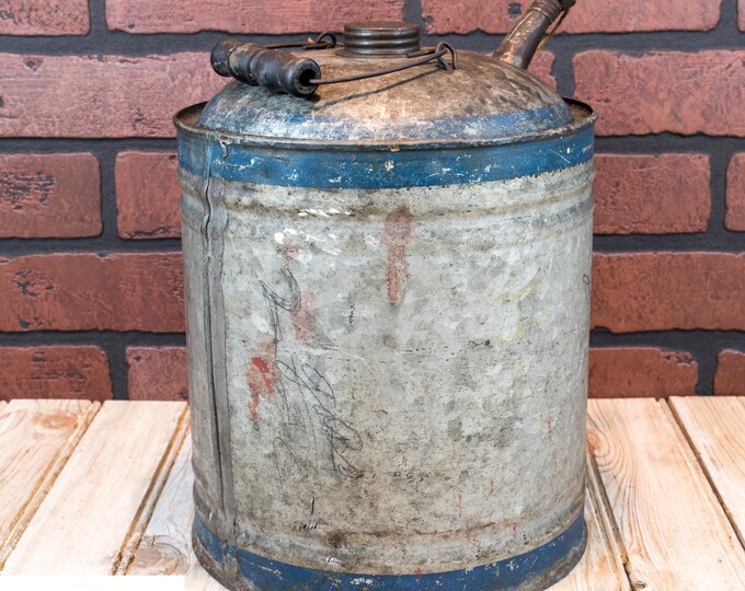 Antique Gas Oil Can | 2 Gallon | Reed Manufacturing Company | Vintage Petroliana