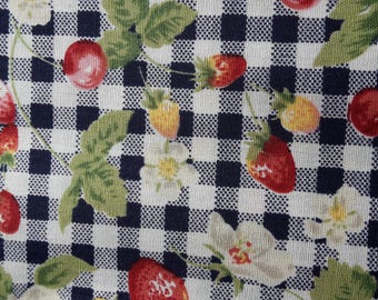 Quilted kitchen pot holder
