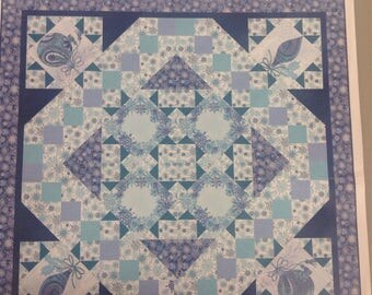 Winter Frost Table Topper/Tree Skirt Kit