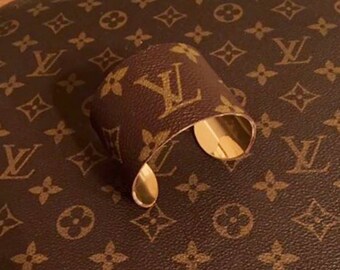 Wide cuff covered in authentic LV monogram or Gucci canvas