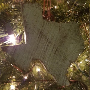 Buyer photo Amy Hollenshead, who reviewed this item with the Etsy app for Android.