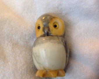Owl alabaster hand made Italy
