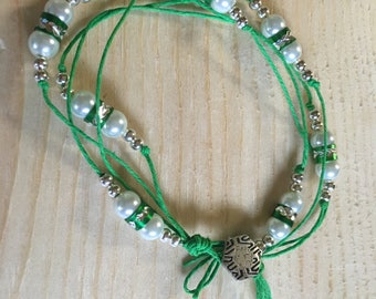 Beaded Bracelet with a Twist of Pearls