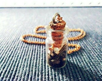 Witches glass as necklaces and pendants (protective spells, love spells, spells for depression etc.)