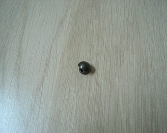 small button bonbee officer bronze metal