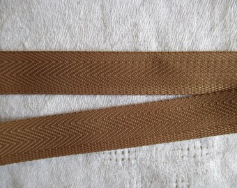 4.5 meters heel beige terylene polyester in height 1.5 cm