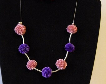METAL TASSEL NECKLACE PINK AND PURPLE