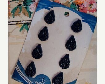 ONSALE One Vintage Antique Kitsch Bakelite Button set on Original Card Black