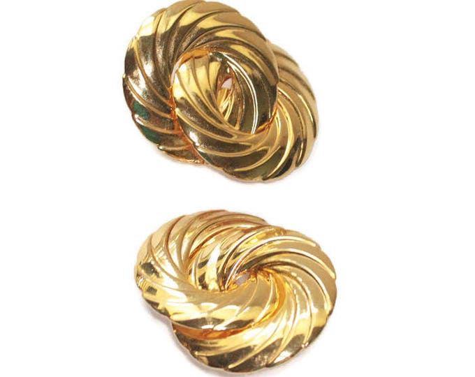 Vintage Bold Dimensional Swirl Earrings Gold Tone Metal Interlocking Circles Clip On Earrings